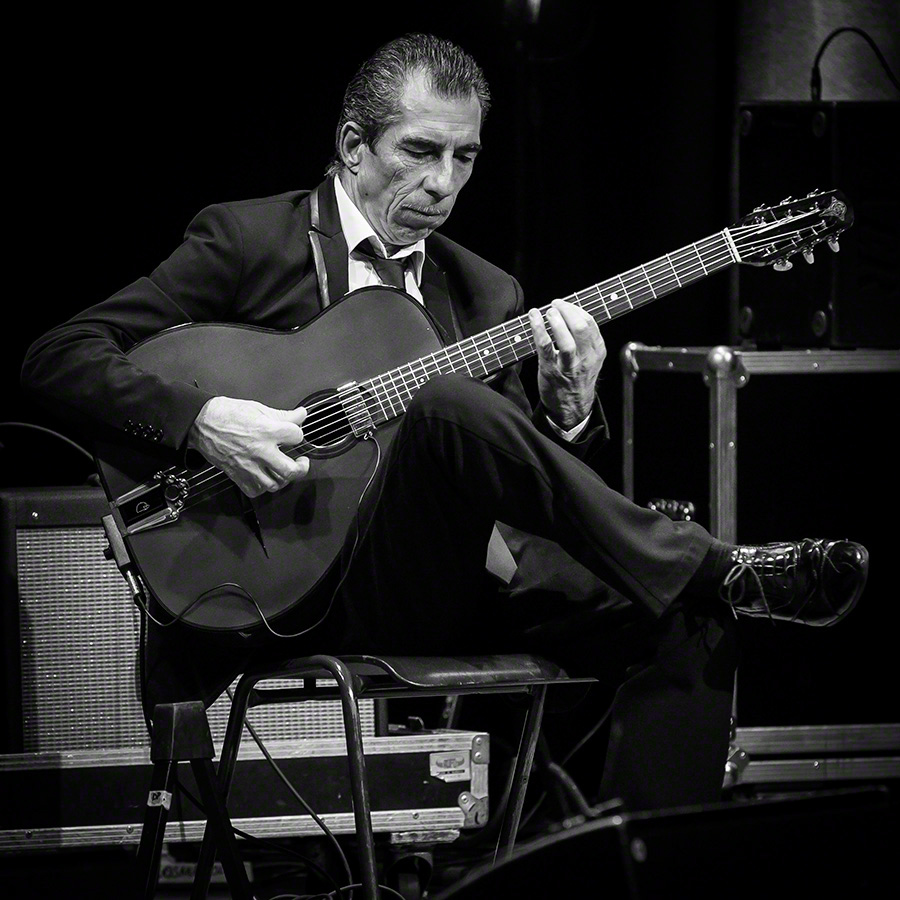 Angelo Debarre, guitariste jazz manouche